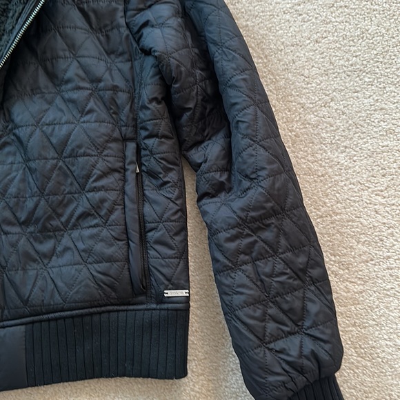 Black fleece lined PrAna bomber jacket.  Slim fit, side zip pockets. - Picture 5 of 7